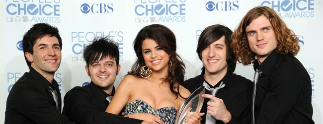 selena-gomez-scene-win-pca-03