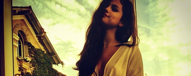 275InstagramSelena