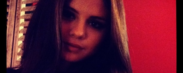305InstagramSelenaad